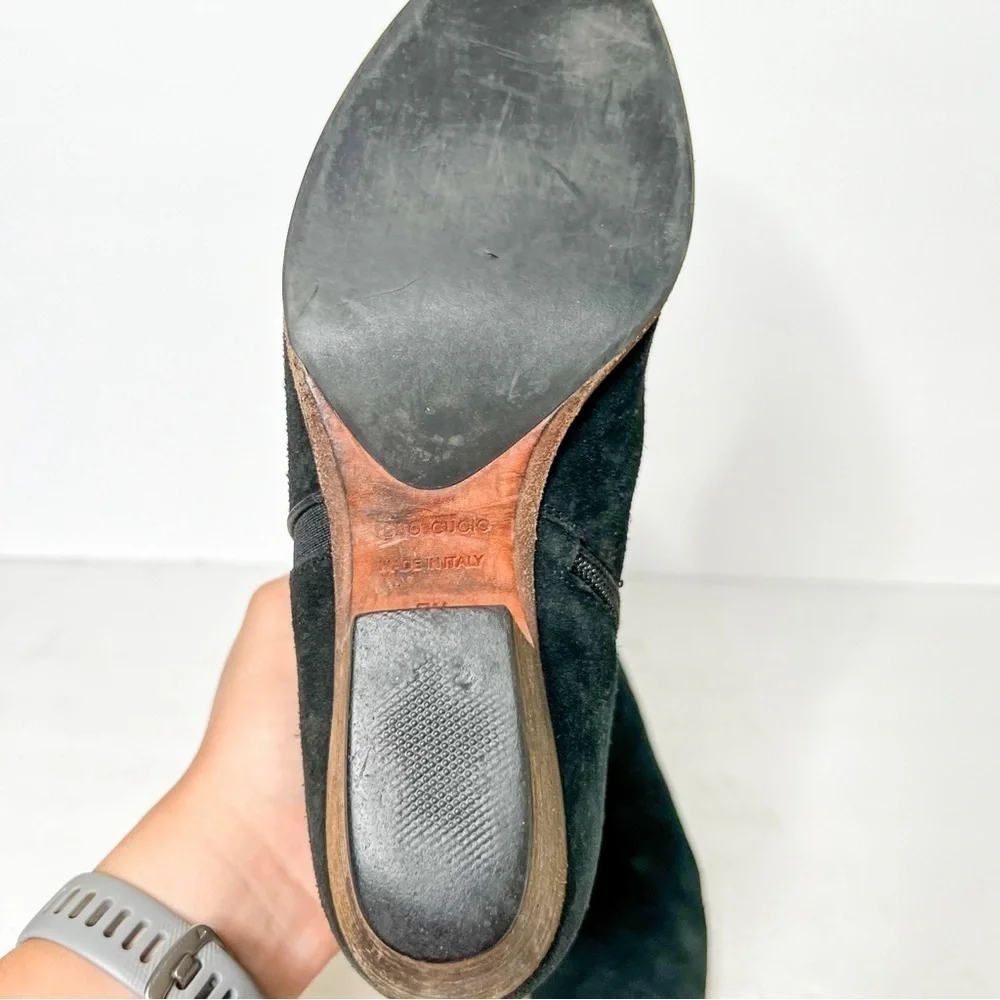 Aquatalia Black Suede Heeled Point Ankle Booties Size 7.5 Women’s